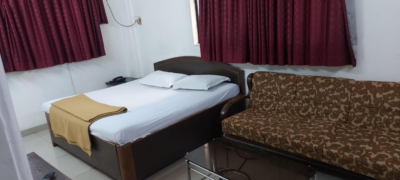 Glitz Hotels Sai Guest House - Nr Inorbit Mall Vashi Nová Bombaj Exteriér fotografie