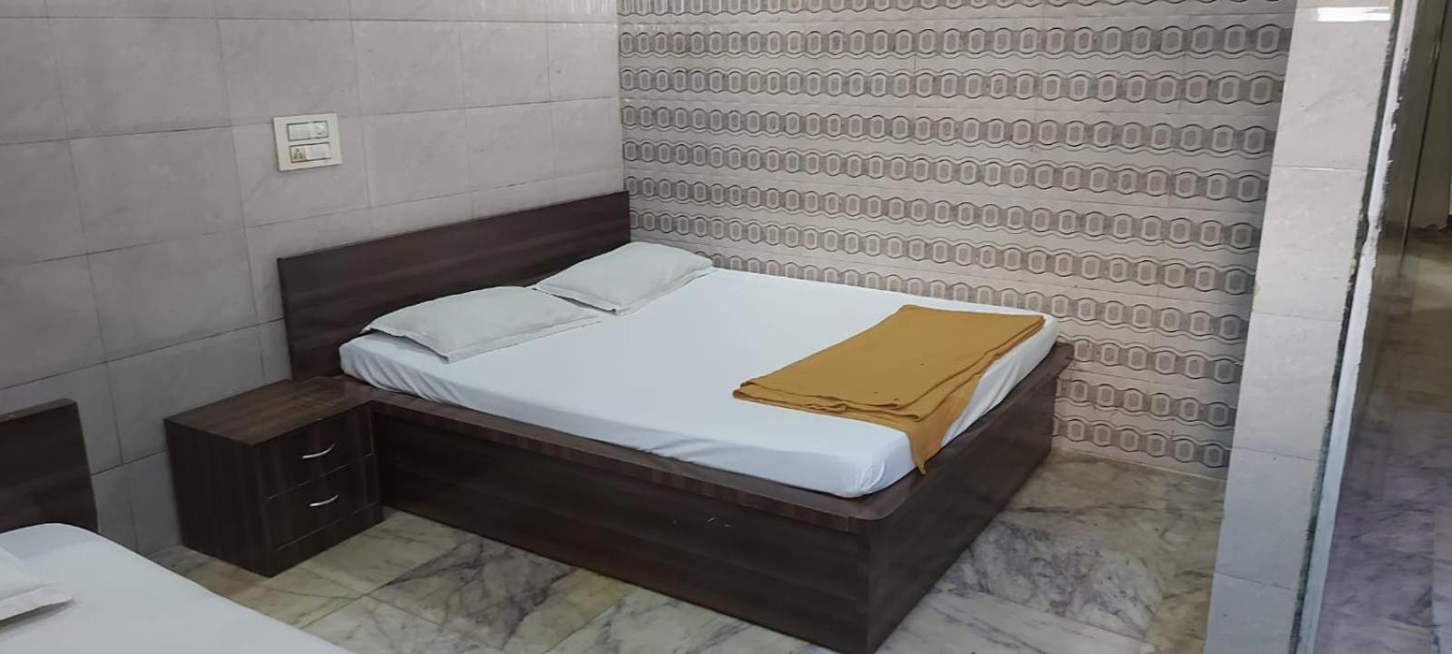 Glitz Hotels Sai Guest House - Nr Inorbit Mall Vashi Nová Bombaj Exteriér fotografie