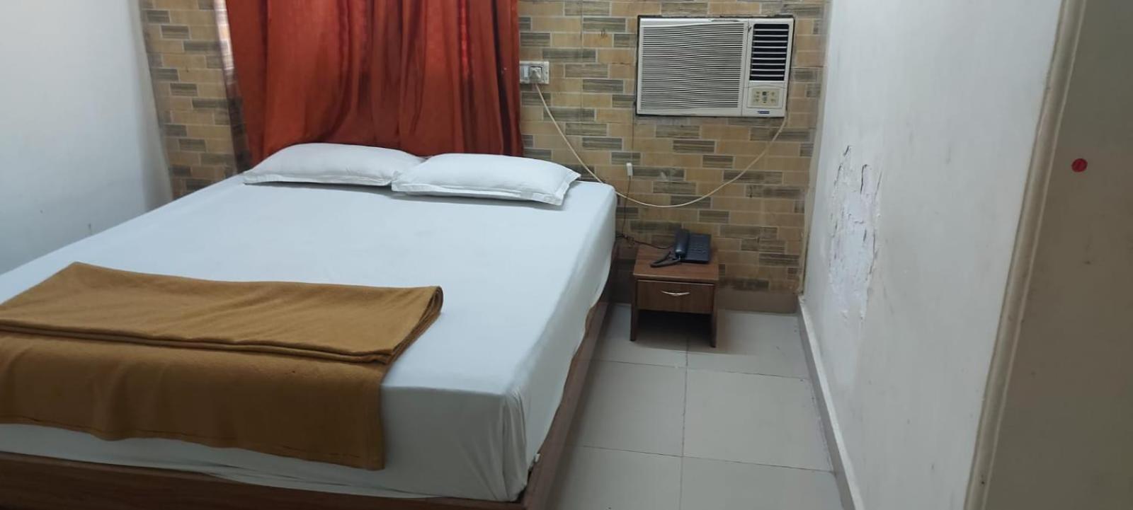 Glitz Hotels Sai Guest House - Nr Inorbit Mall Vashi Nová Bombaj Exteriér fotografie