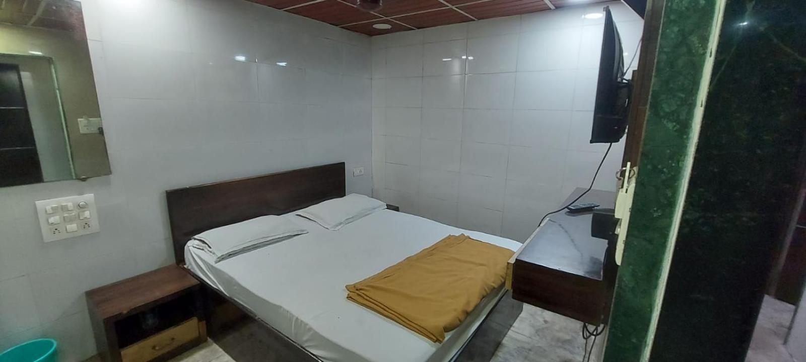 Glitz Hotels Sai Guest House - Nr Inorbit Mall Vashi Nová Bombaj Exteriér fotografie