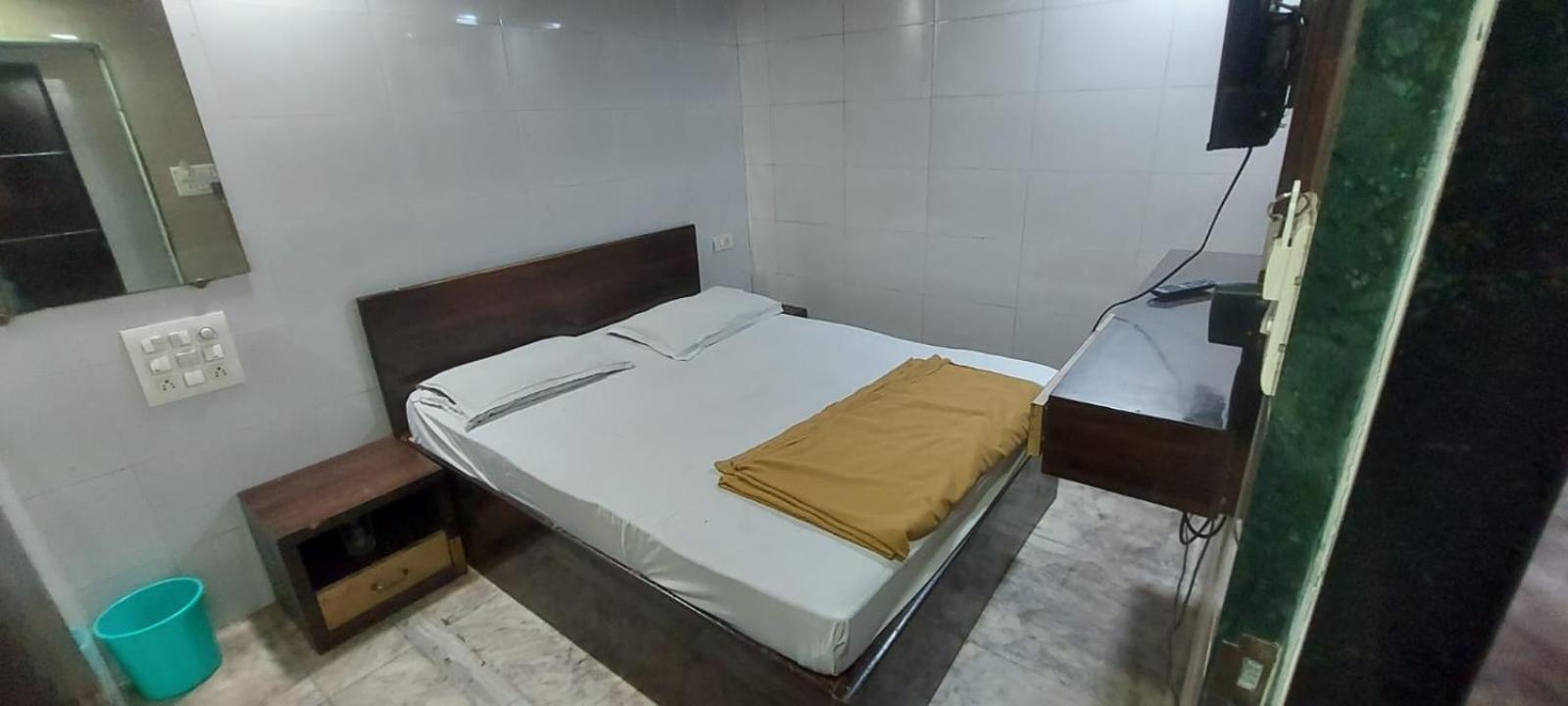 Glitz Hotels Sai Guest House - Nr Inorbit Mall Vashi Nová Bombaj Exteriér fotografie