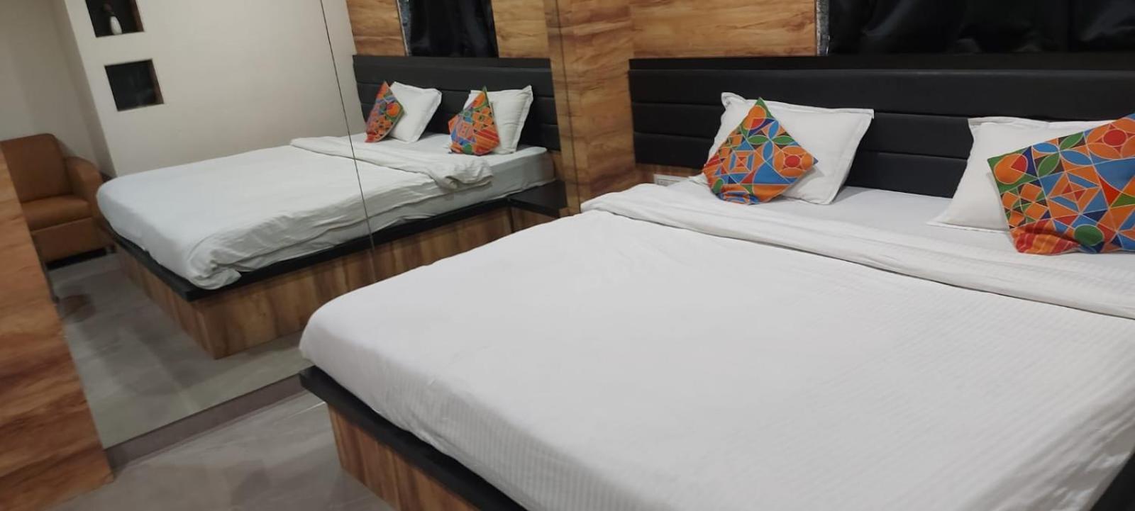 Glitz Hotels Sai Guest House - Nr Inorbit Mall Vashi Nová Bombaj Exteriér fotografie
