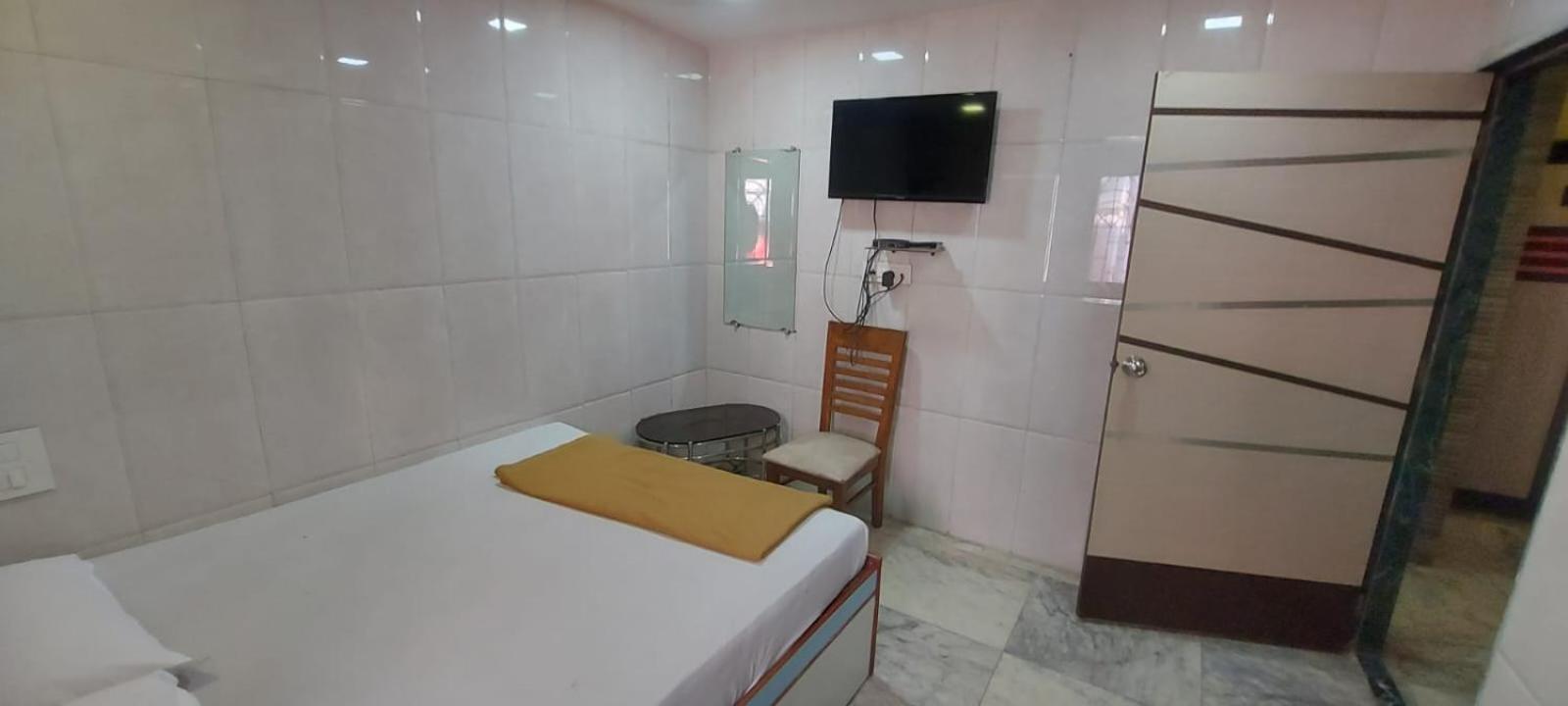 Glitz Hotels Sai Guest House - Nr Inorbit Mall Vashi Nová Bombaj Exteriér fotografie